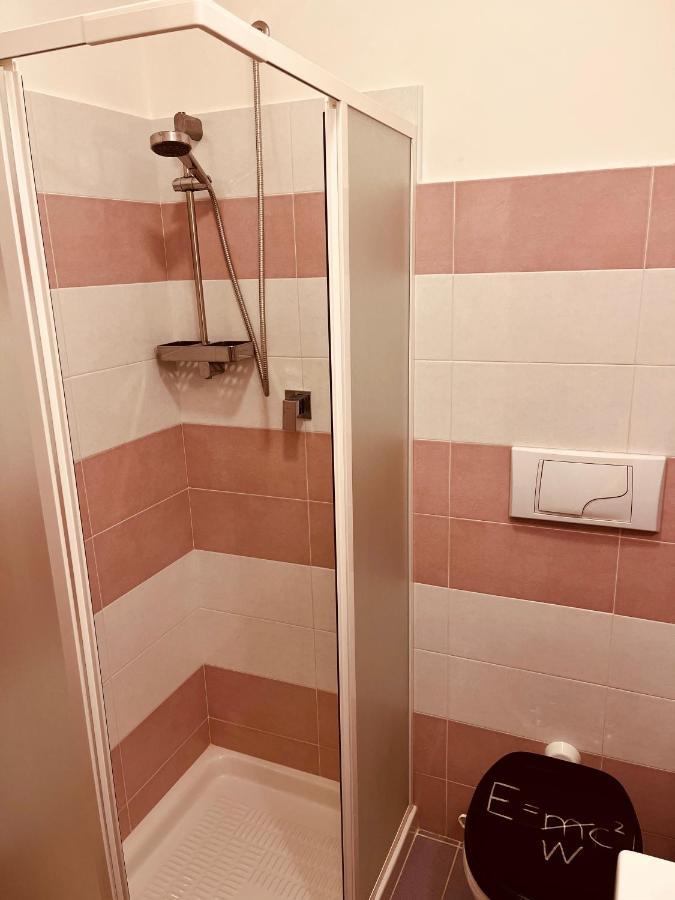 Casa Friends Lingotto Ospedali Metro Spezia Hotel Torino Kültér fotó