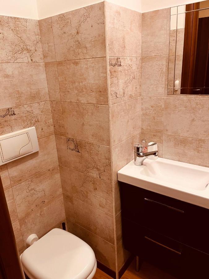 Casa Friends Lingotto Ospedali Metro Spezia Hotel Torino Kültér fotó